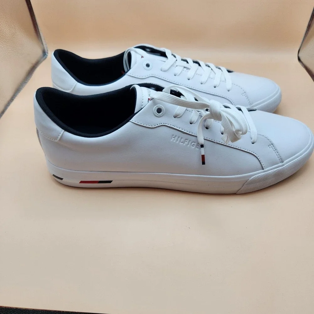 Tommy Hilfiger Dino 27A Shoes Mens Size 11.5 White Casual Sneakers XM02731